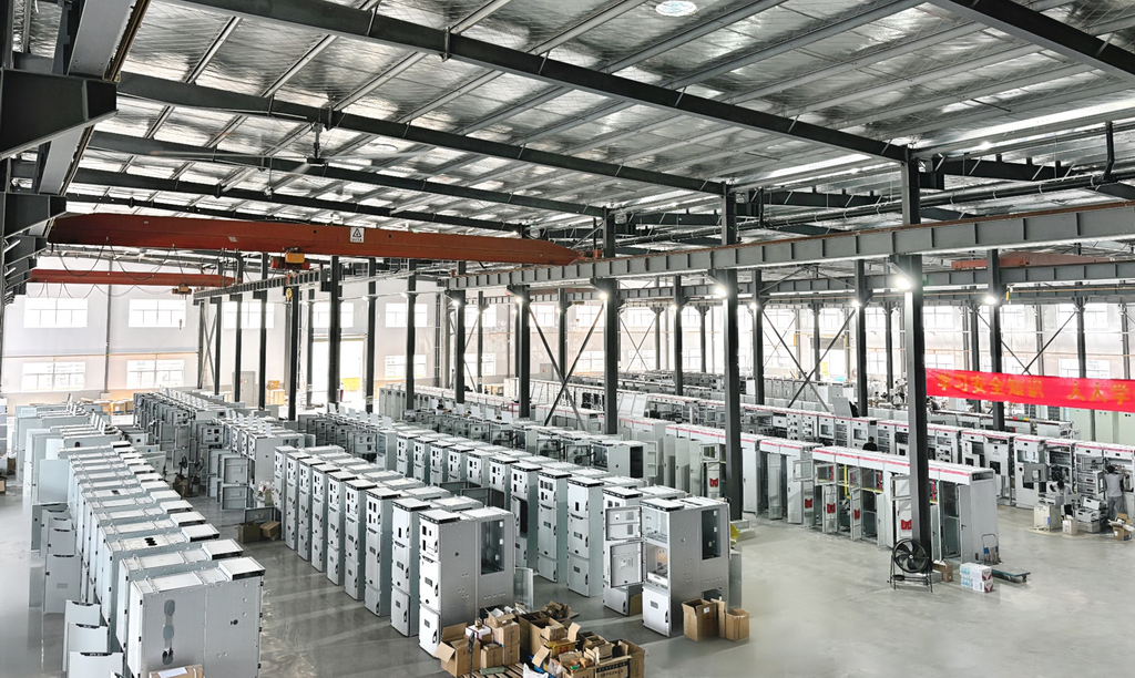 凝心聚力戰(zhàn)高溫 砥礪共進(jìn)創(chuàng)未來(lái)