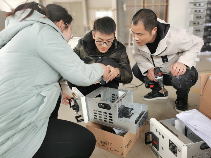 實(shí)操培訓(xùn)中 實(shí)操培訓(xùn)中