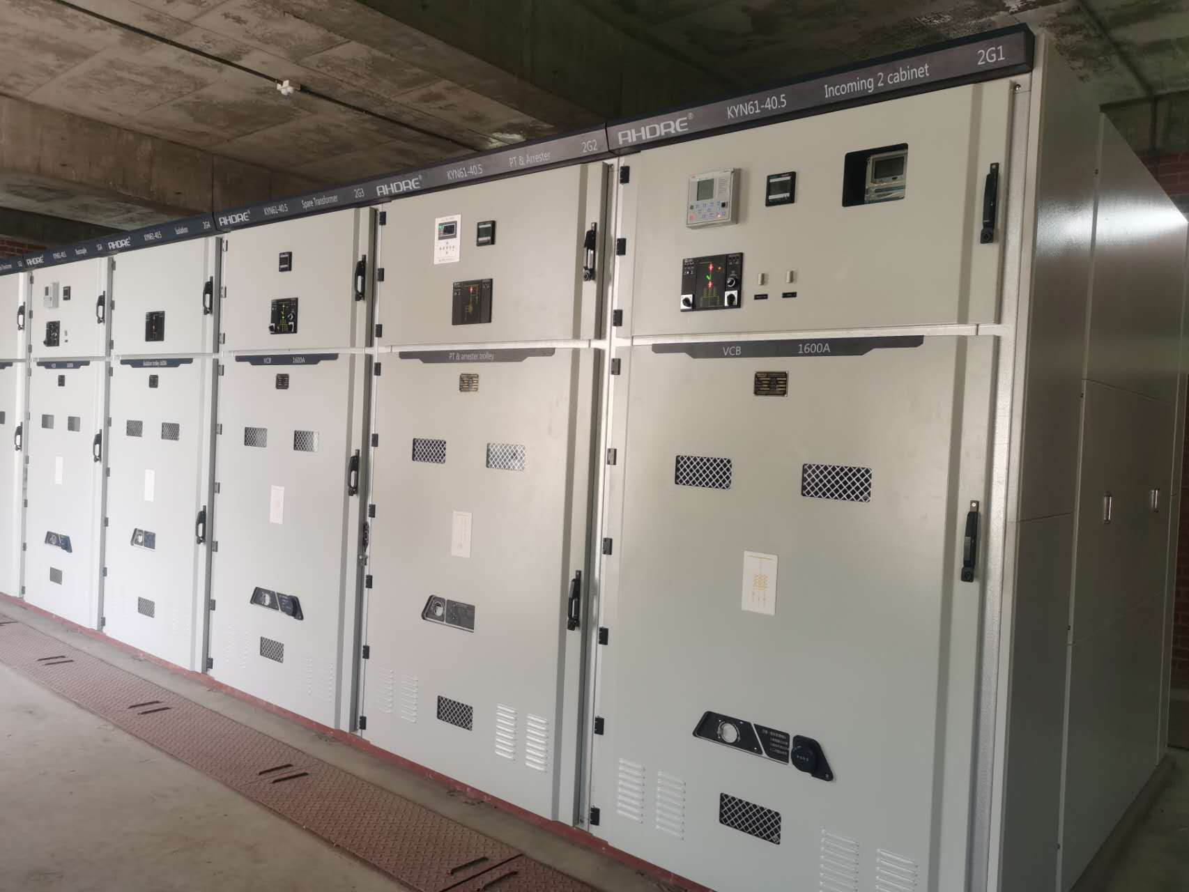 KYN61-40.5鎧裝移開式開關柜 KYN61-40.5鎧裝移開式開關柜