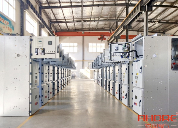 10KV高壓柜-撫州南方項(xiàng)目 (1).jpg 10KV高壓柜-撫州南方項(xiàng)目 (1).jpg