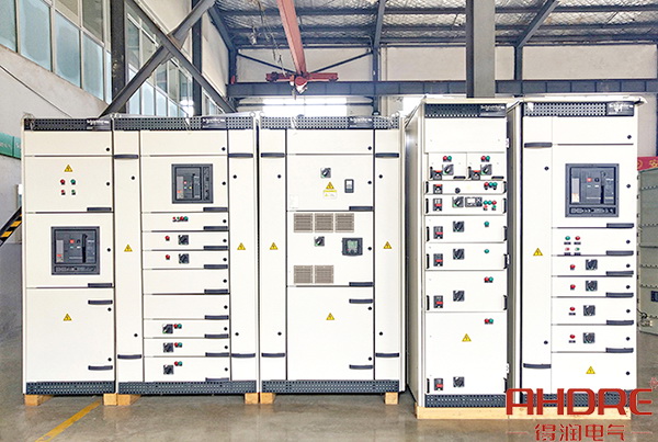 Blokset低壓抽屜式開(kāi)關(guān)柜.jpg Blokset低壓抽屜式開(kāi)關(guān)柜.jpg