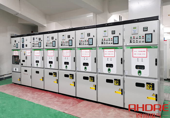 人民醫(yī)院項(xiàng)目MVnex高壓柜.jpg 人民醫(yī)院項(xiàng)目MVnex高壓柜.jpg