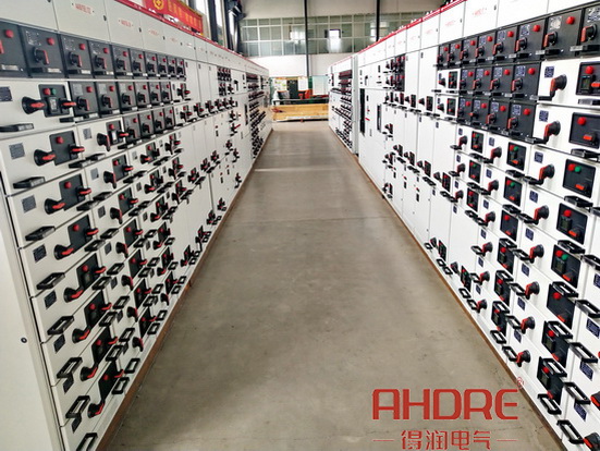 MNS2.0低壓抽屜柜.jpg MNS2.0低壓抽屜柜.jpg