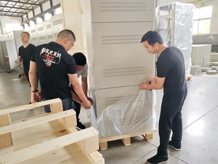 底盤的包裝 底盤的包裝