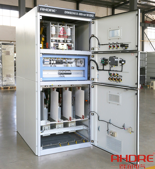 用于980萬噸砂石骨料生產(chǎn)線的高壓無功補償柜.jpg 用于980萬噸砂石骨料生產(chǎn)線的高壓無功補償柜.jpg