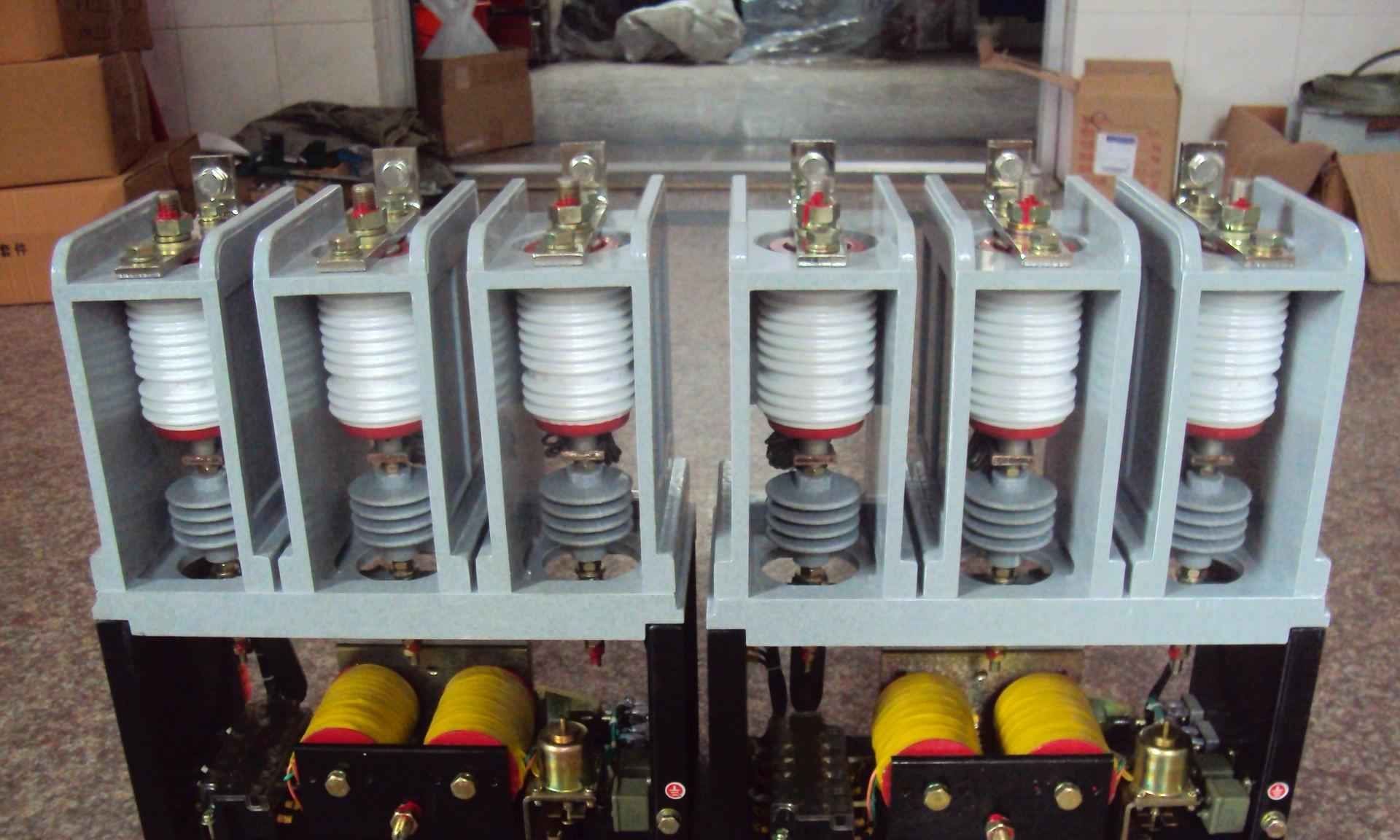 安徽得潤(rùn)電氣 成套高低壓開(kāi)關(guān)柜廠家 電話:400-0551-777 qq:31768854516 安徽得潤(rùn)電氣 成套高低壓開(kāi)關(guān)柜廠家 電話:400-0551-777 qq:31768854516